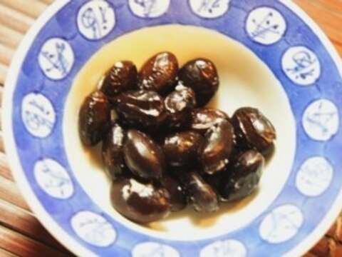 お酒がすすむ”おつ豆”、黒豆の粕漬け